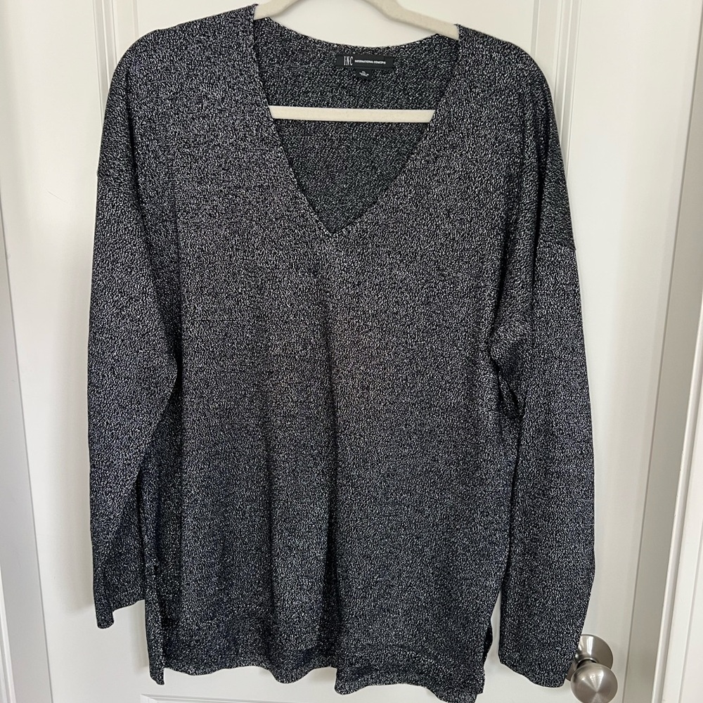 INC International Concepts Black and White Knit Top